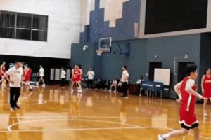 中国女篮备战亚洲杯：李梦李月汝领衔，铿锵玫瑰再出发